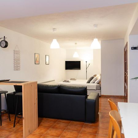 Espacio Tipo Estudio Completo, Totalmente Privado E Independiente Эрандио Экстерьер фото